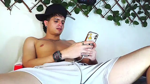 Chat +18 de Dirty_Dark_Devil666 ao vivo