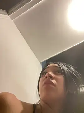 Kylie_Patrick Chat XXX live