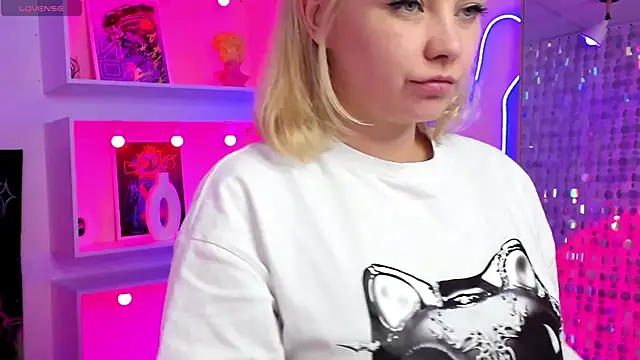 Chat +18 de StephanieSweety ao vivo