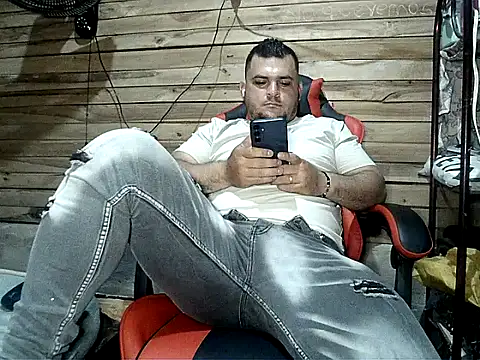 Arcangel_05's Live XXX Chat