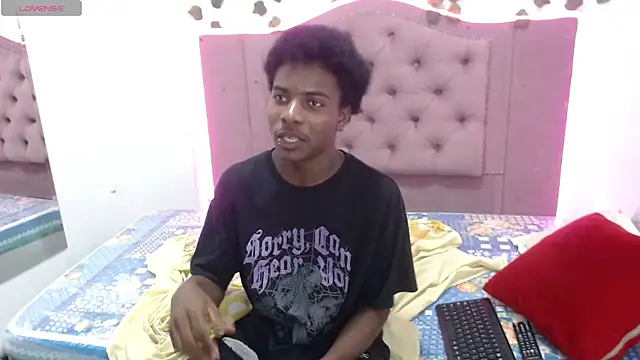 NoahJhonson69 – Live XXX-chat