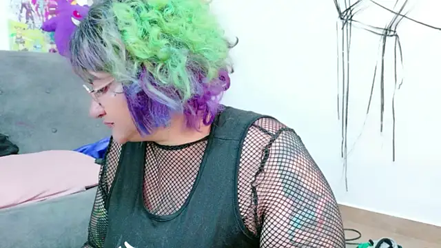 XxGreenGoodxX's Live XXX Chat