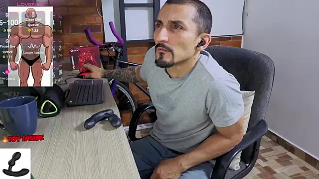 Marck_Muscle Chat XXX live