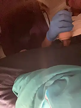 Chat +18 de GusanoDelicioso ao vivo