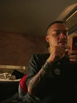Chat XXX Live AlphaMasterXxx