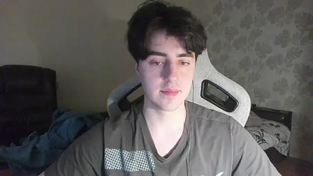 Knuckles17 Chat XXX live