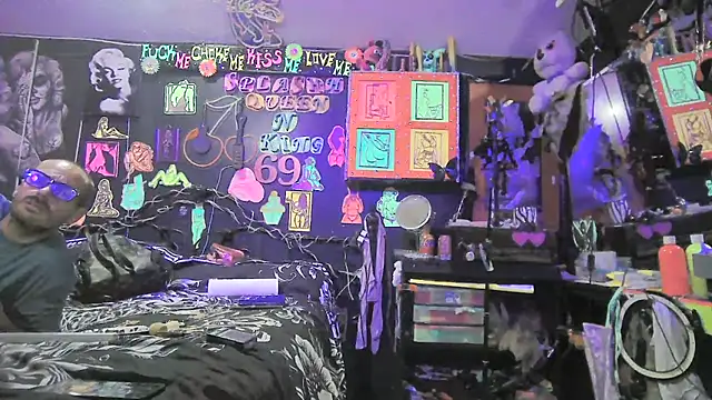 Splash_Queen420 现场XXX聊天