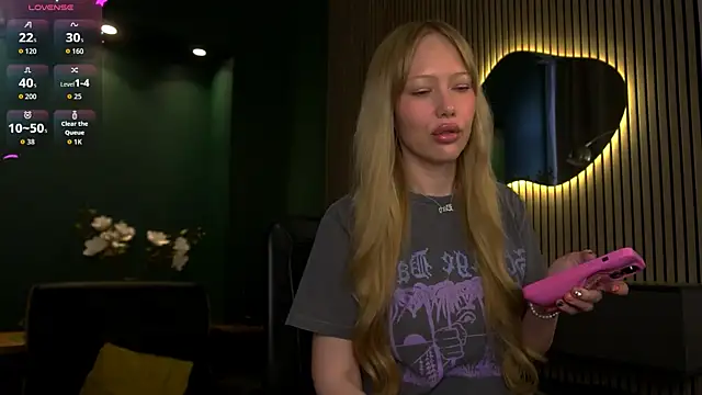 _Mila_Luna_ Obrolan Langsung XXX