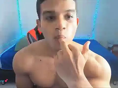 oliver_thompsson7: вебкам-шоу