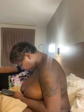 DamnDanny1994's Live XXX Chat