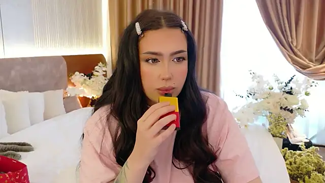Czat XXX na żywo – UR_MADDY_ONLINE