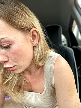 XXX chat uživo modela LavenderHot