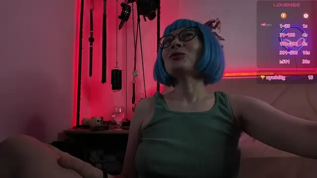 צ'אט XXX בשידור חי של CyberXGoddess