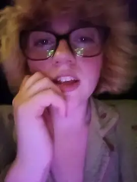 mcjbgfhgjhiiilllufjyf's Live XXX Chat