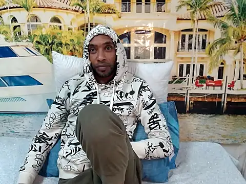 XXX chat uživo modela IndianMagicMike