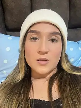 IsabelleMilan Chat XXX in diretta