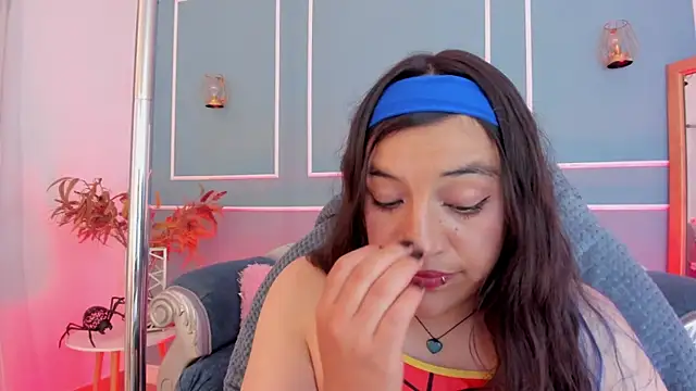 TaraTaylorr 라이브 XXX 채팅