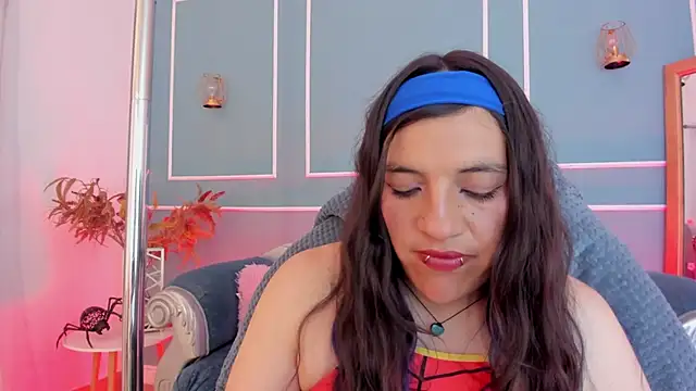 Chatroom XXX en direct de TaraTaylorr