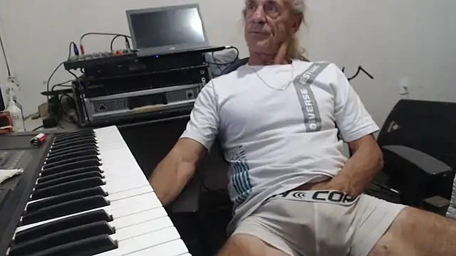 Chat +18 de corola1956 ao vivo