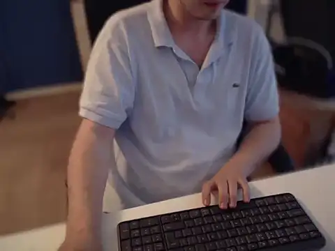 BraveCouple Chat XXX live