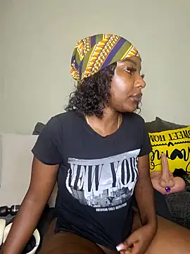 Chat +18 de Sexxy_mariana ao vivo