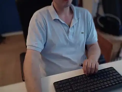 BraveCouplen Live XXX chat