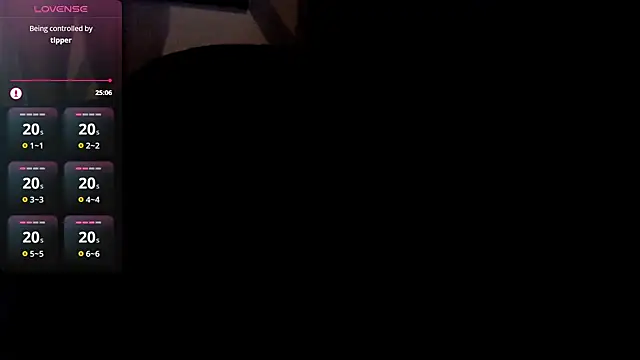 -sluttyass- Live XXX-Chat
