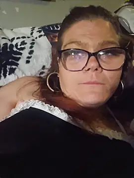 Czat XXX na żywo – FelicityFreeze69