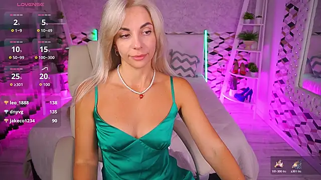 BellaRayyy: απευθείας συνομιλία ΧΧΧ