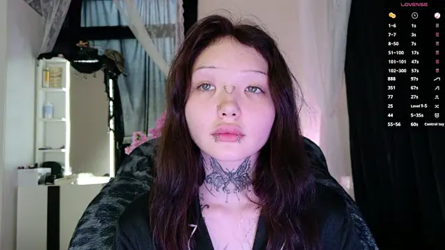 XXX chat uživo modela Lein_Bone