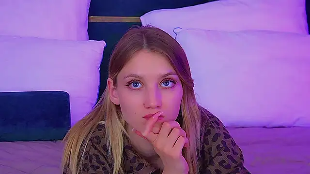 Онлайн чат XXX StacyEvances