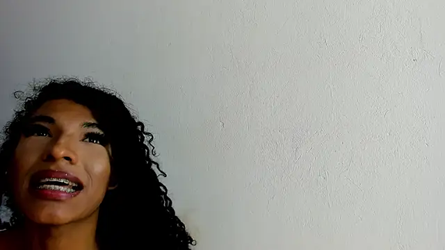 دردشة ameliaduval الجنسية المباشرة