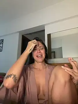 Gipoltergeist live XXX chat