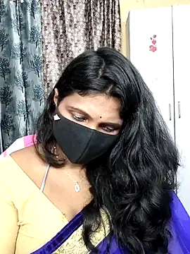 Chat +18 de Hotty_Kavita ao vivo