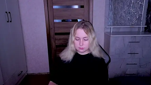 Kristy-Max Live XXX-Chat