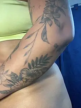 mis-violethan Live XXX chat