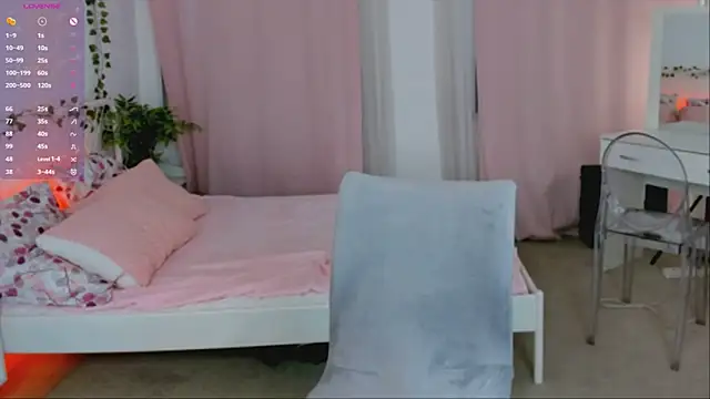 Živý XXX chat DelilahTaylor