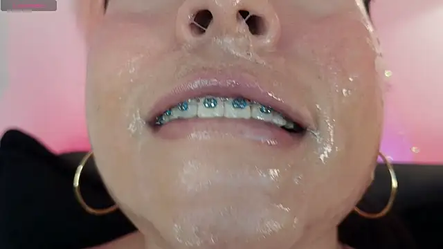 mia_roux1 Live XXX-Chat