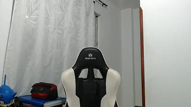 Ann_y – Naživo XXX chat