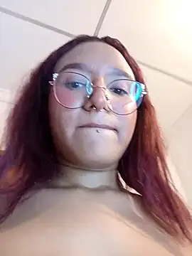 Lucero_777 – Live XXX-chat