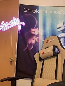 הופעת וובקאם של Smokebluntafterblunt
