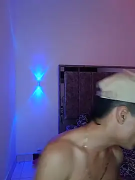 XXX chat uživo modela DayronDark
