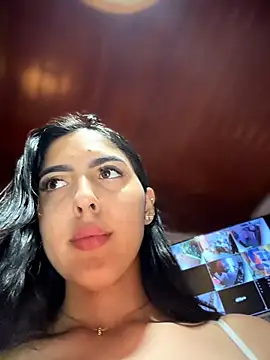 I_AM_SOPHIE_ Chat XXX in diretta