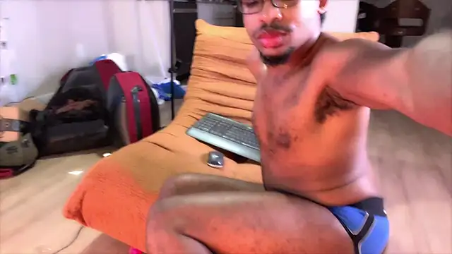 KaiTemptation's Webcam Show
