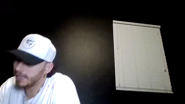 Chatroom XXX en direct de Mikecloudyhawk