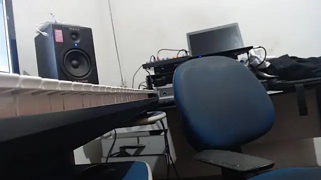 Chat +18 de corola1956 ao vivo