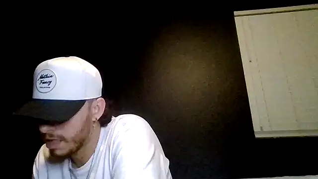 Mikecloudyhawk élő XXX-chatje