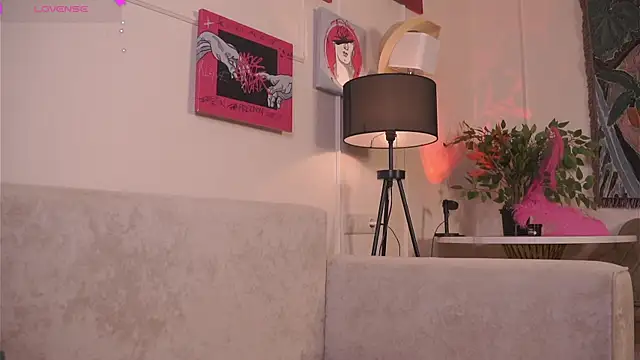 JanelBitther Live XXX-Chat