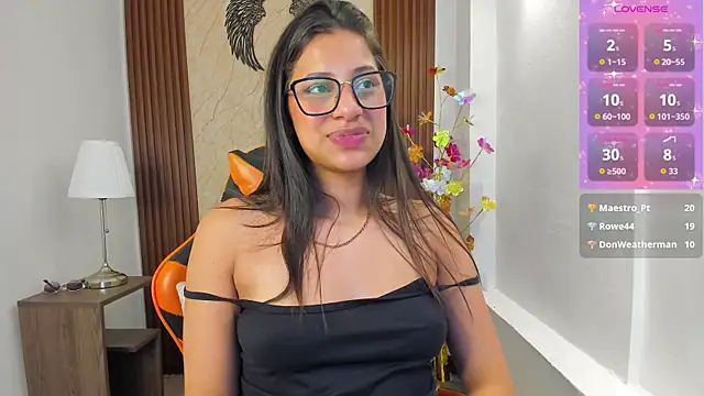 دردشة Atiena_ الجنسية المباشرة