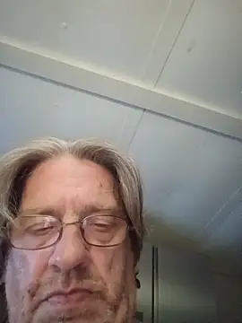 carlsdaletowing7720451's Webcam Show